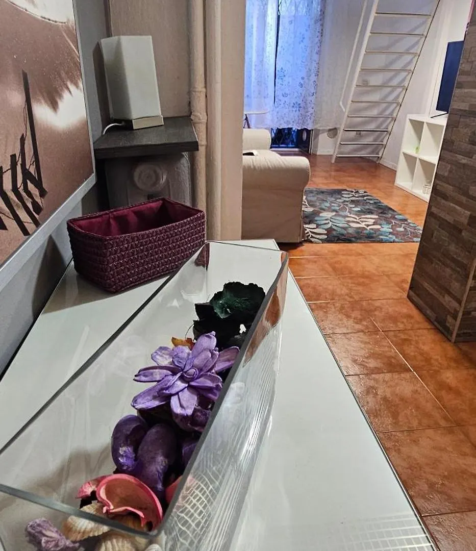 Appartamento House In The Center Of Milano